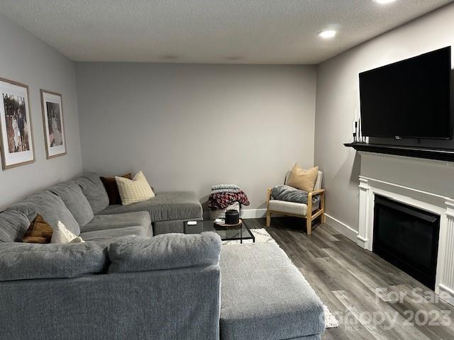 Colony Square - Residential