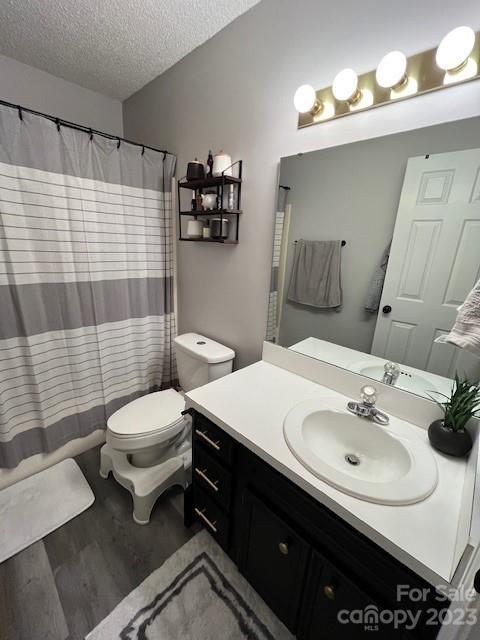 Colony Square - Residential