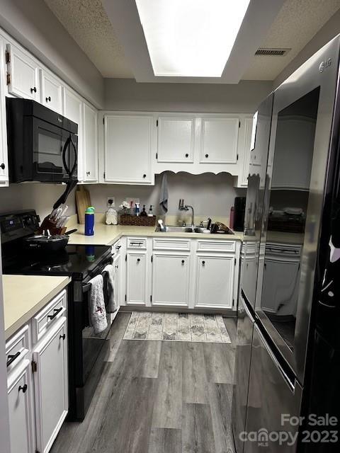 Colony Square - Residential