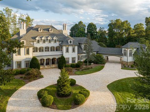 Photo of 316 S Braeside Court, Asheville, NC 28803 (MLS # 4381406)