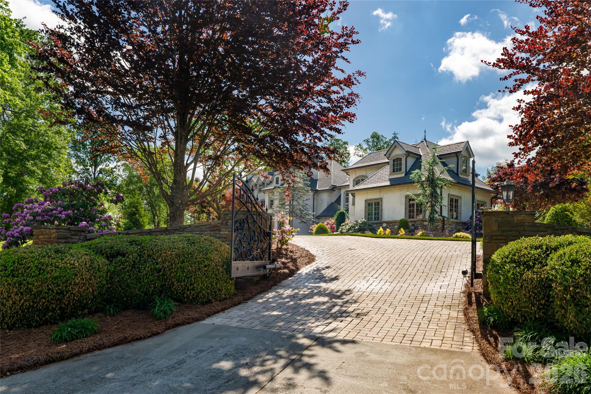 Biltmore Park - Residential