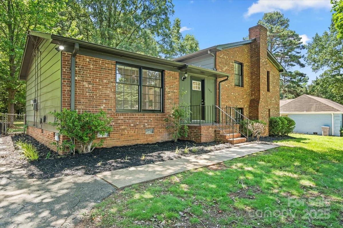 1510 Sansberry Road