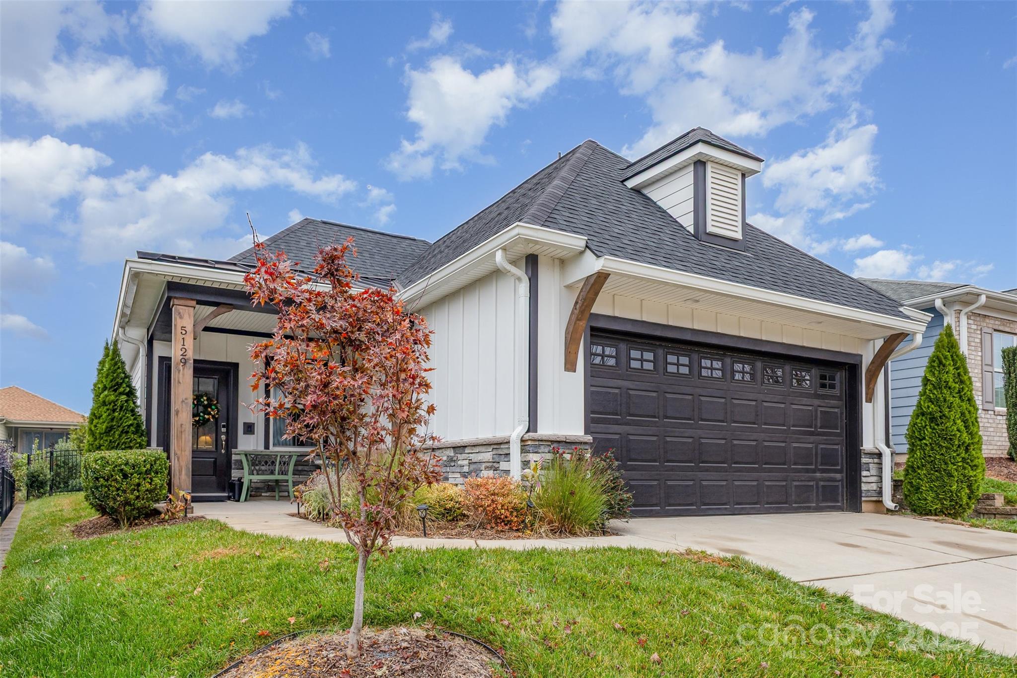 5129 Looking Glass Trail