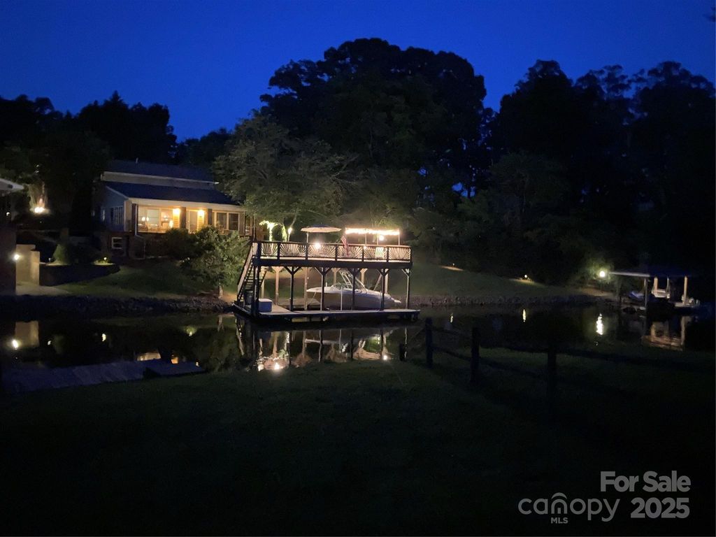 listing image 42