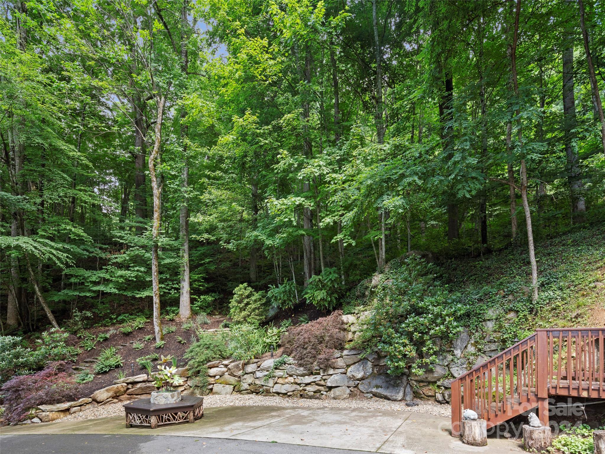 Laurel Ridge Country Club - Residential