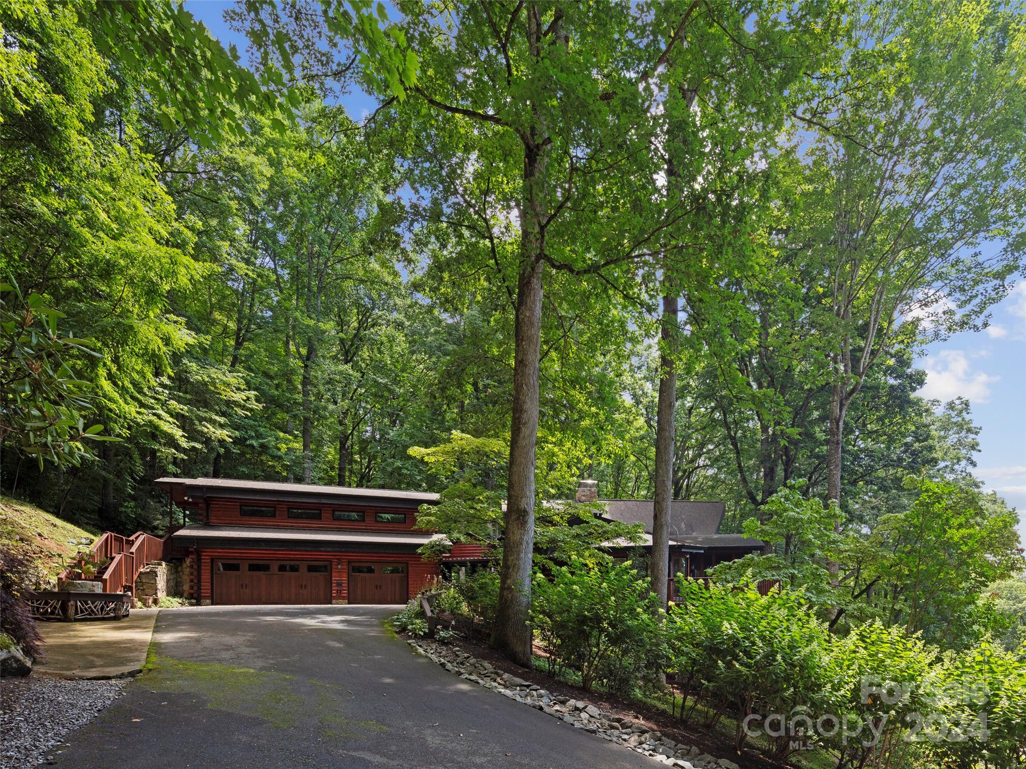 Laurel Ridge Country Club - Residential