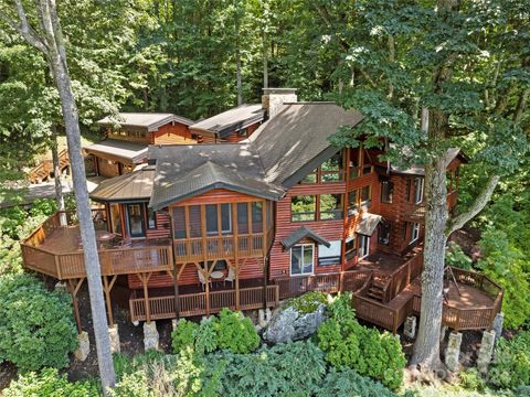 A home in Waynesville