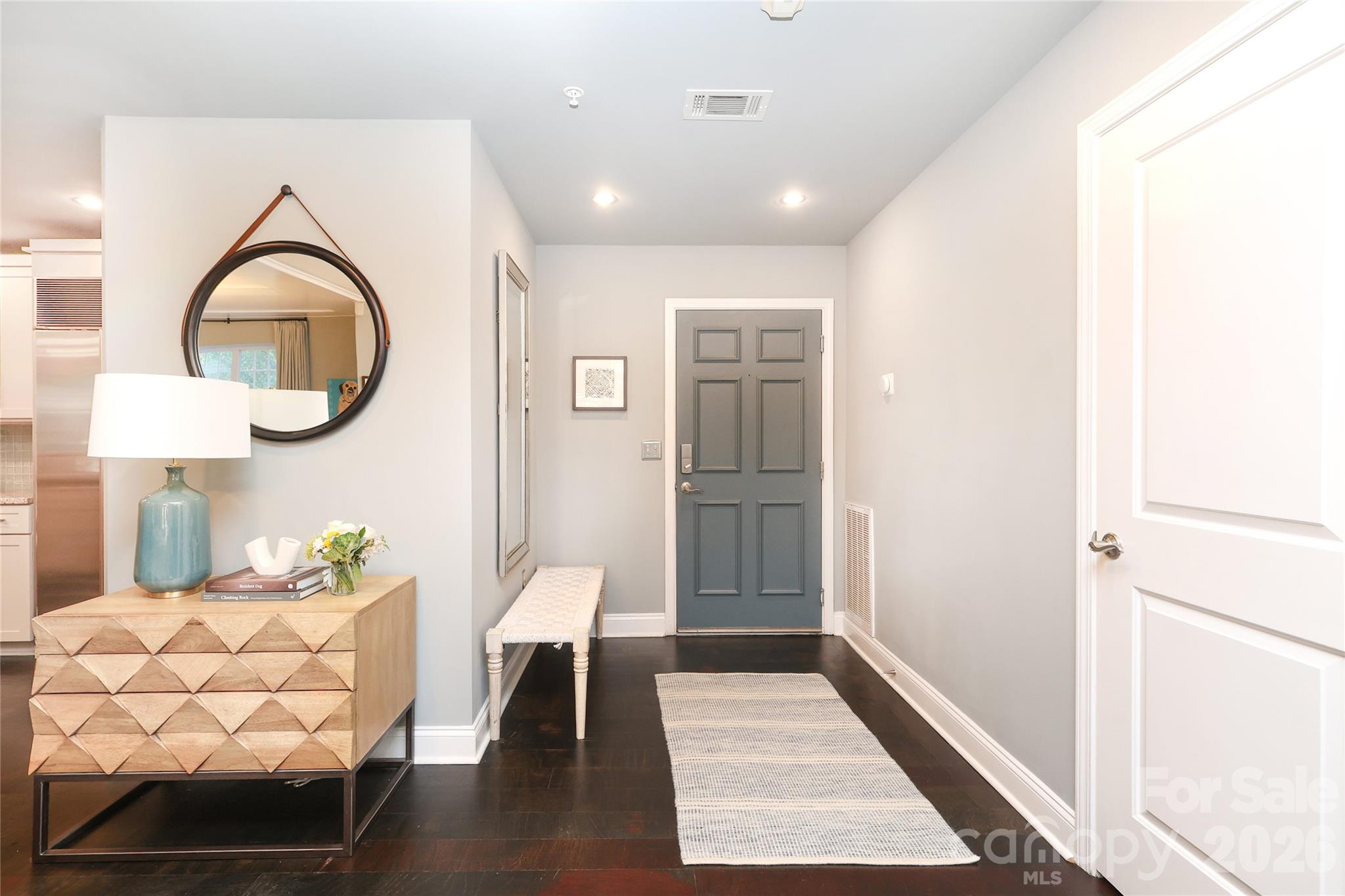 300 W 5th Street 222