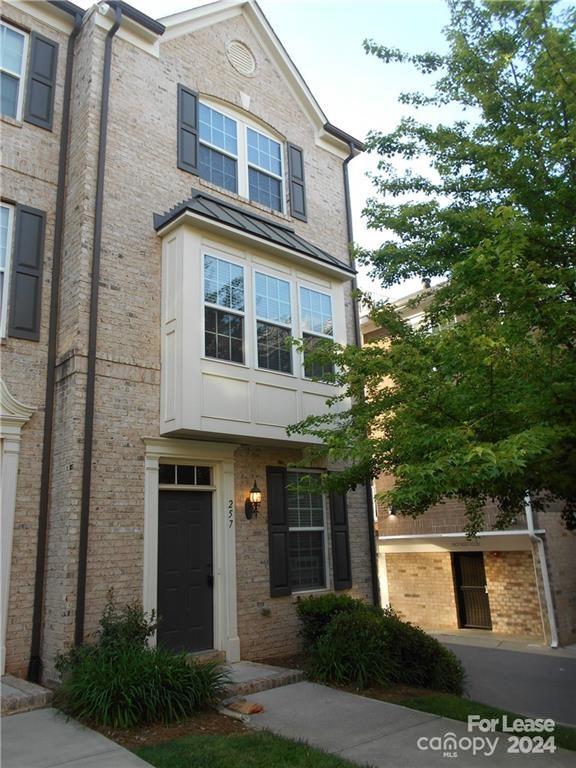 Gateway Townhomes - Residential Lease