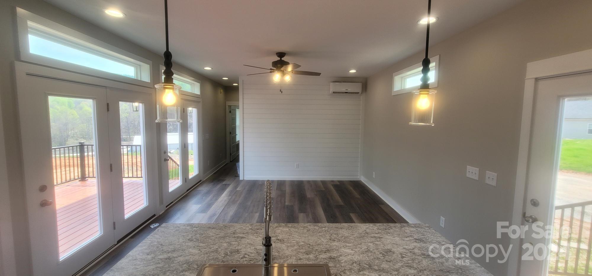 840 Martinat Drive 1