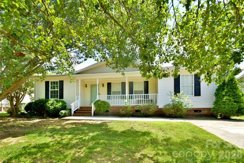 Photo of 2640 Centergrove Road, Kannapolis, NC 28083 (MLS # 4340964)