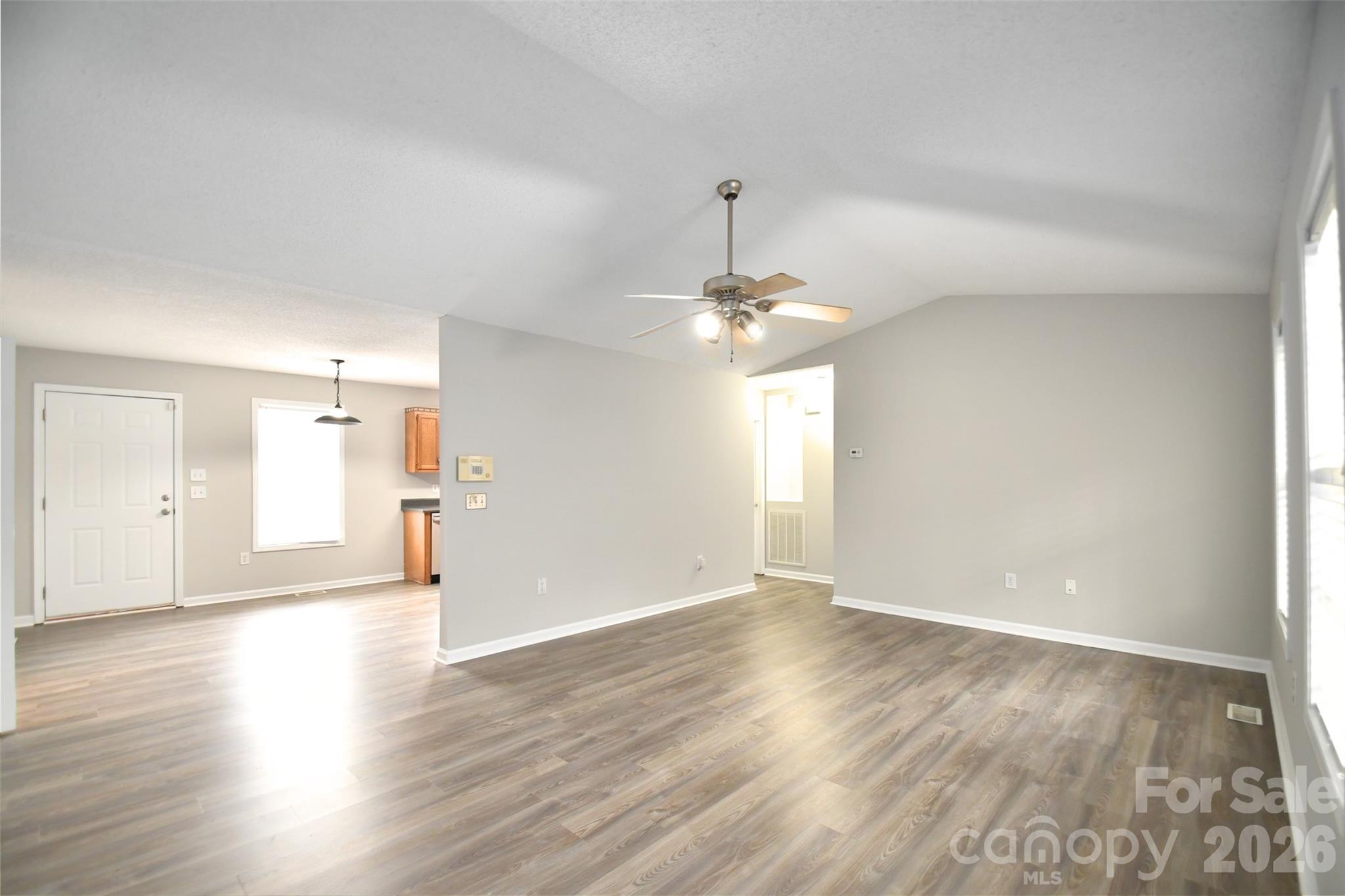 2640 Centergrove Road