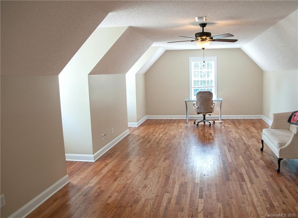 Crooked Creek - Residential