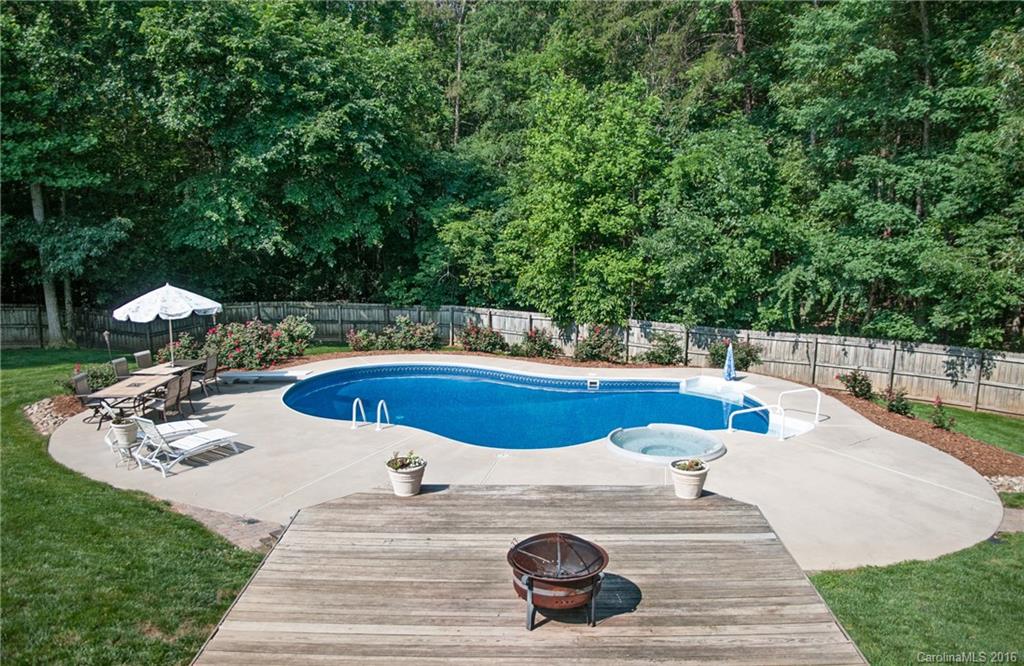 Crooked Creek - Residential