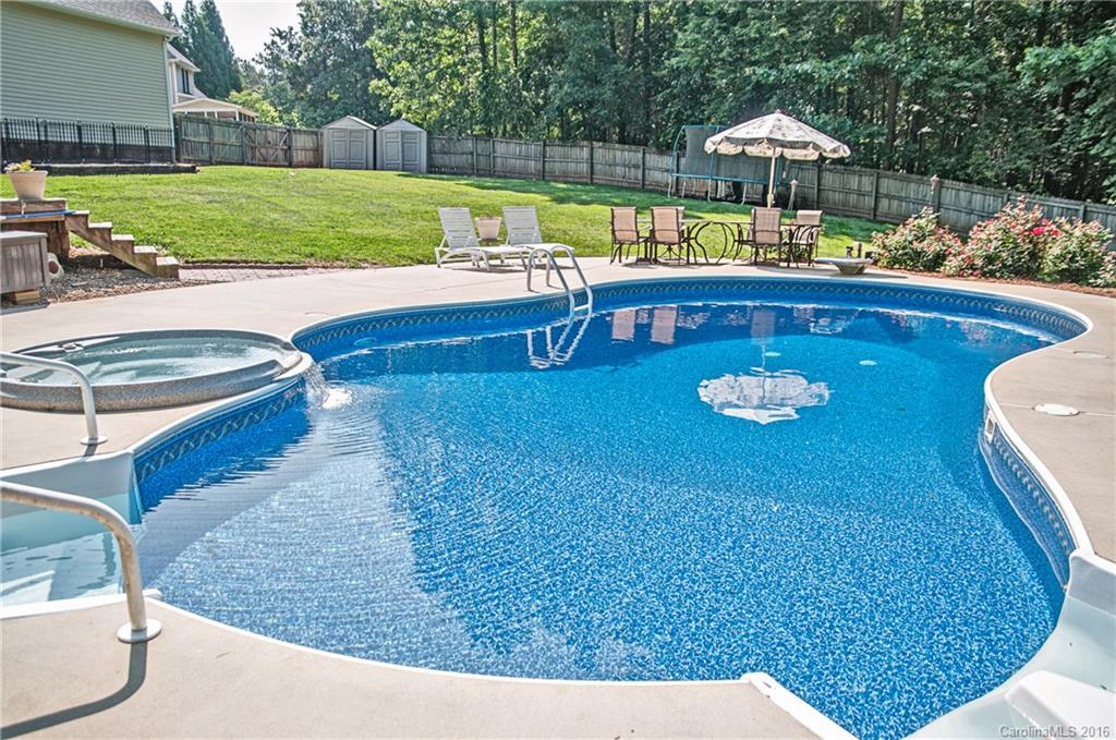 Crooked Creek - Residential