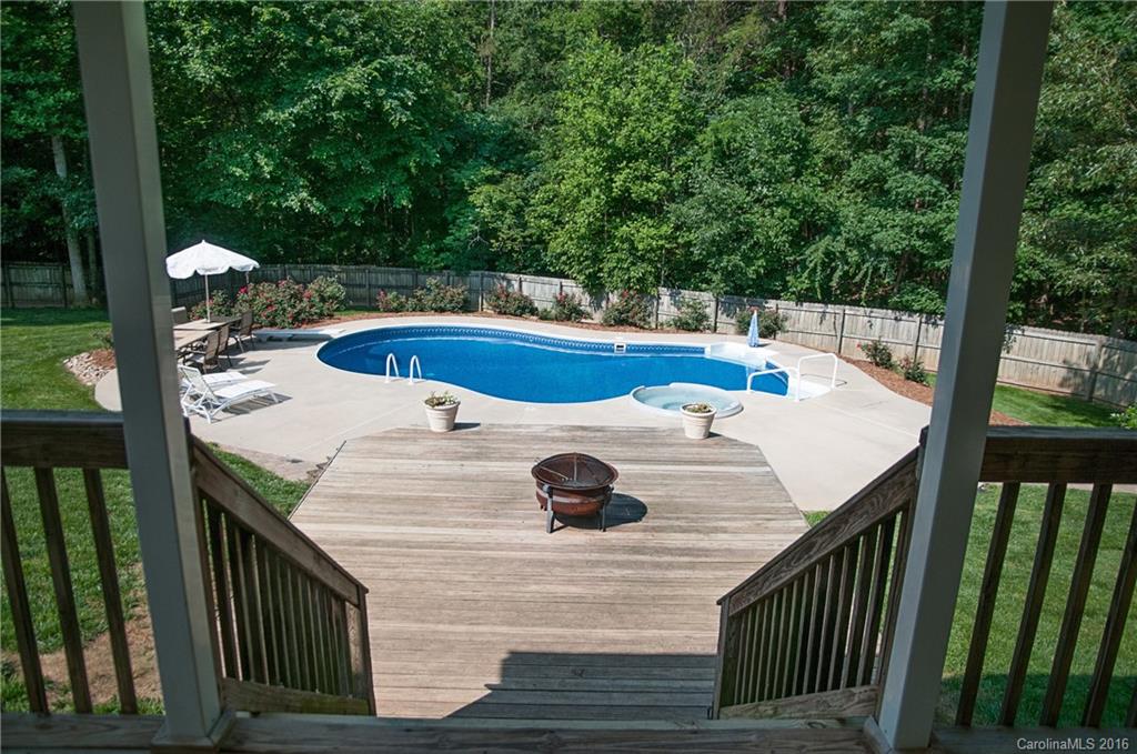 Crooked Creek - Residential