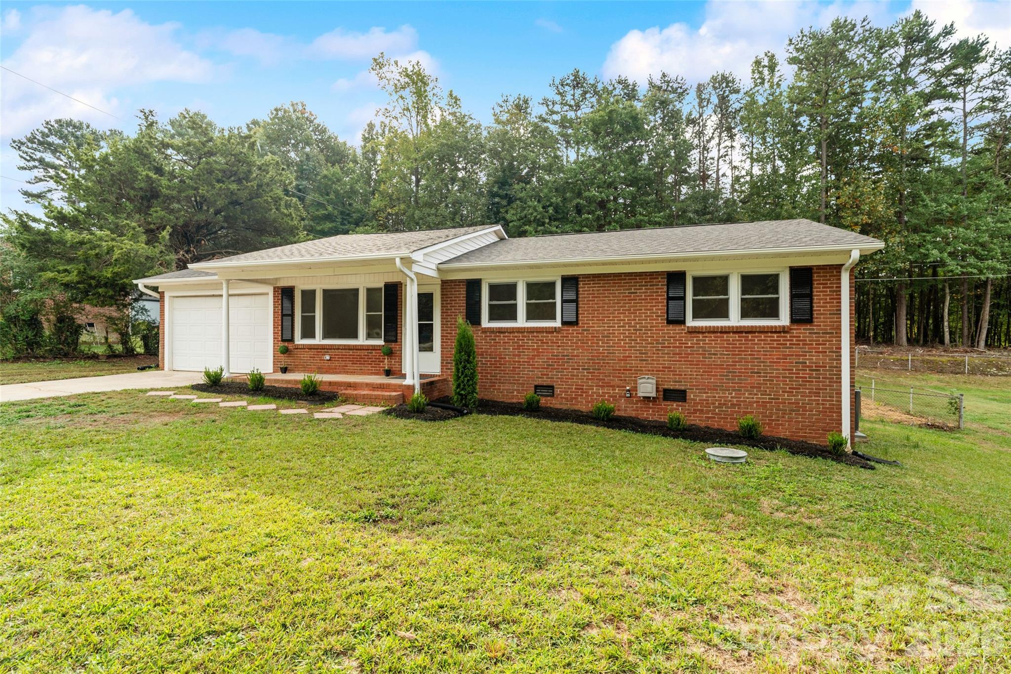 109 Alexis Forest Drive