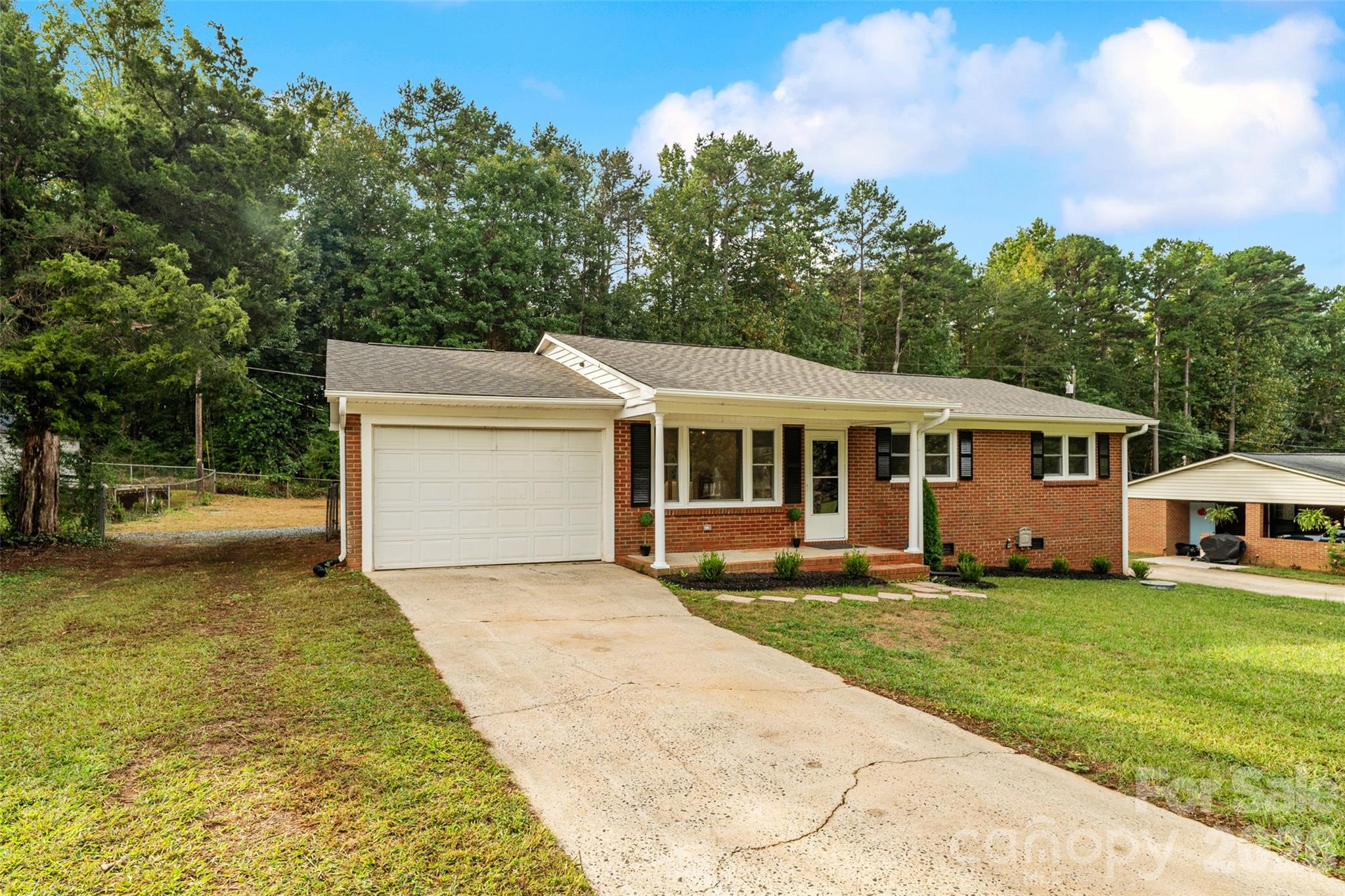 109 Alexis Forest Drive