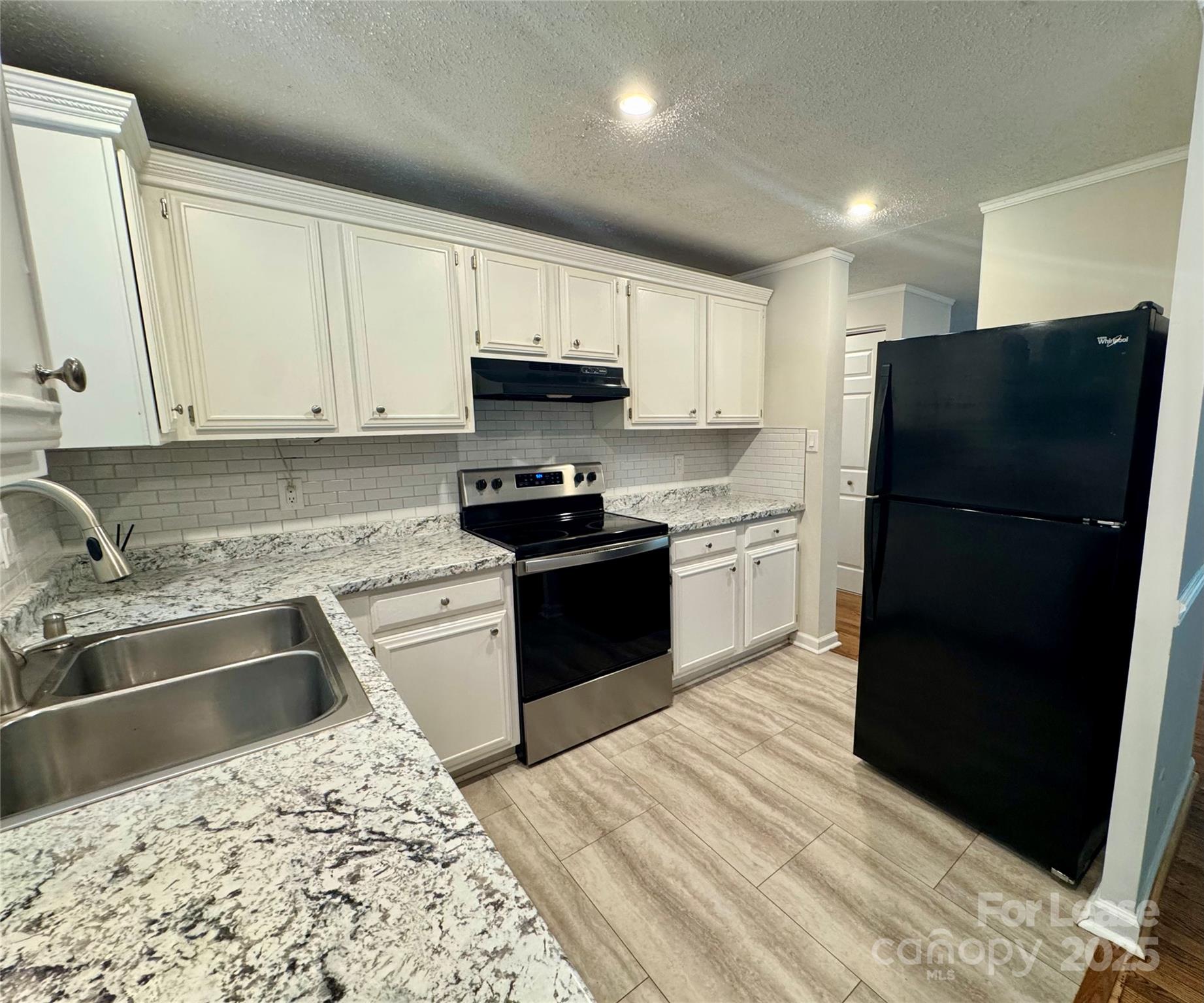 Waverly Hall - Residential Lease