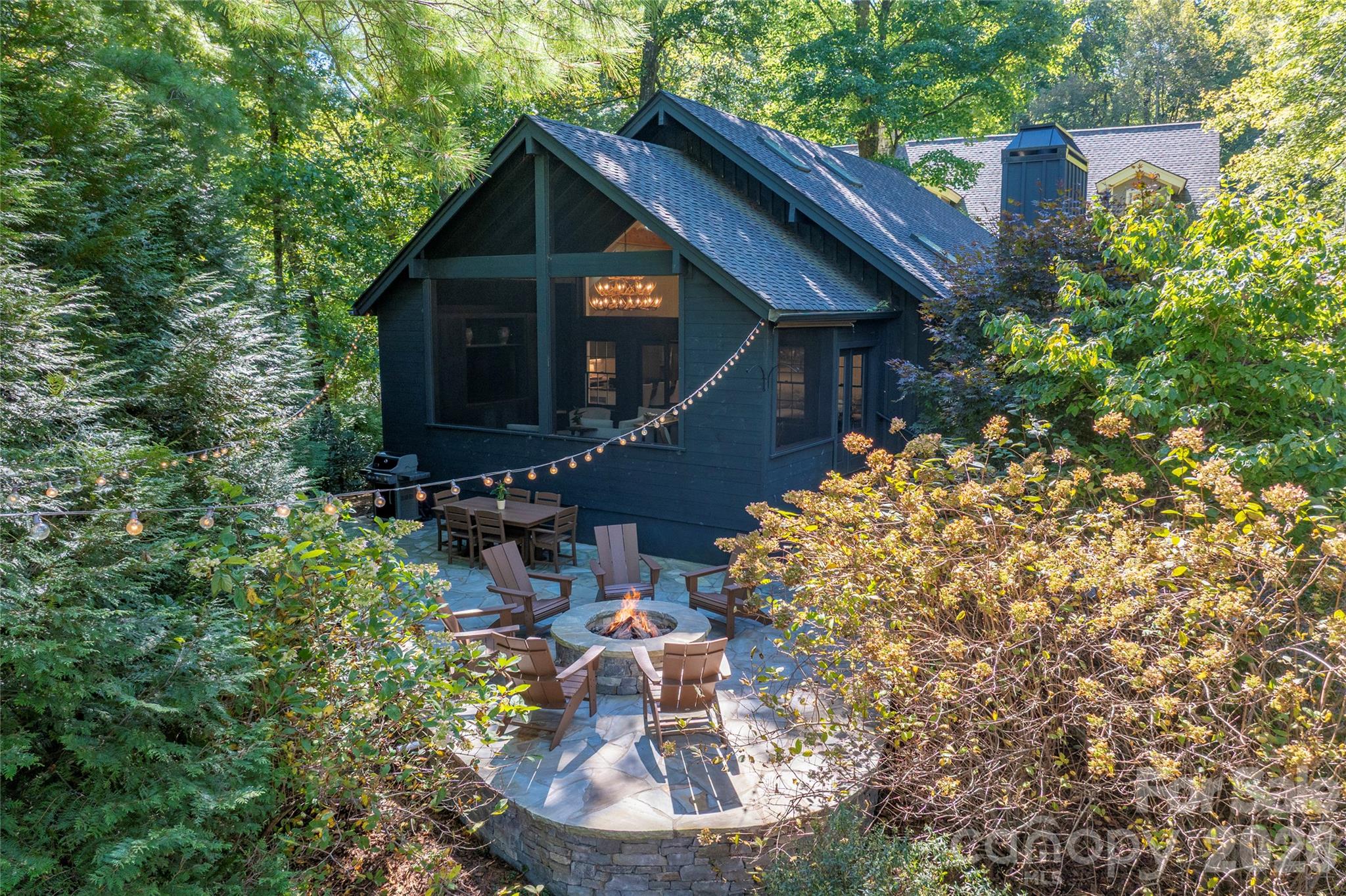 17 Club Cottages Way 41