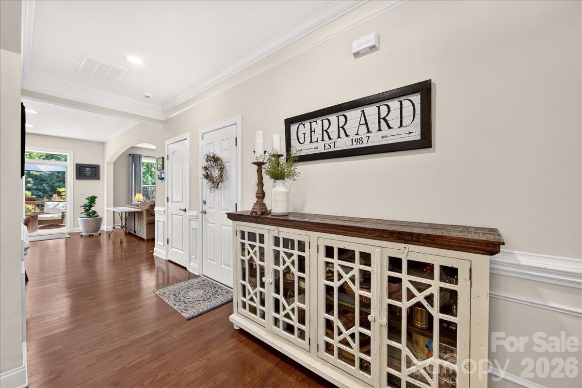 2518 Logan Caroline Lane
