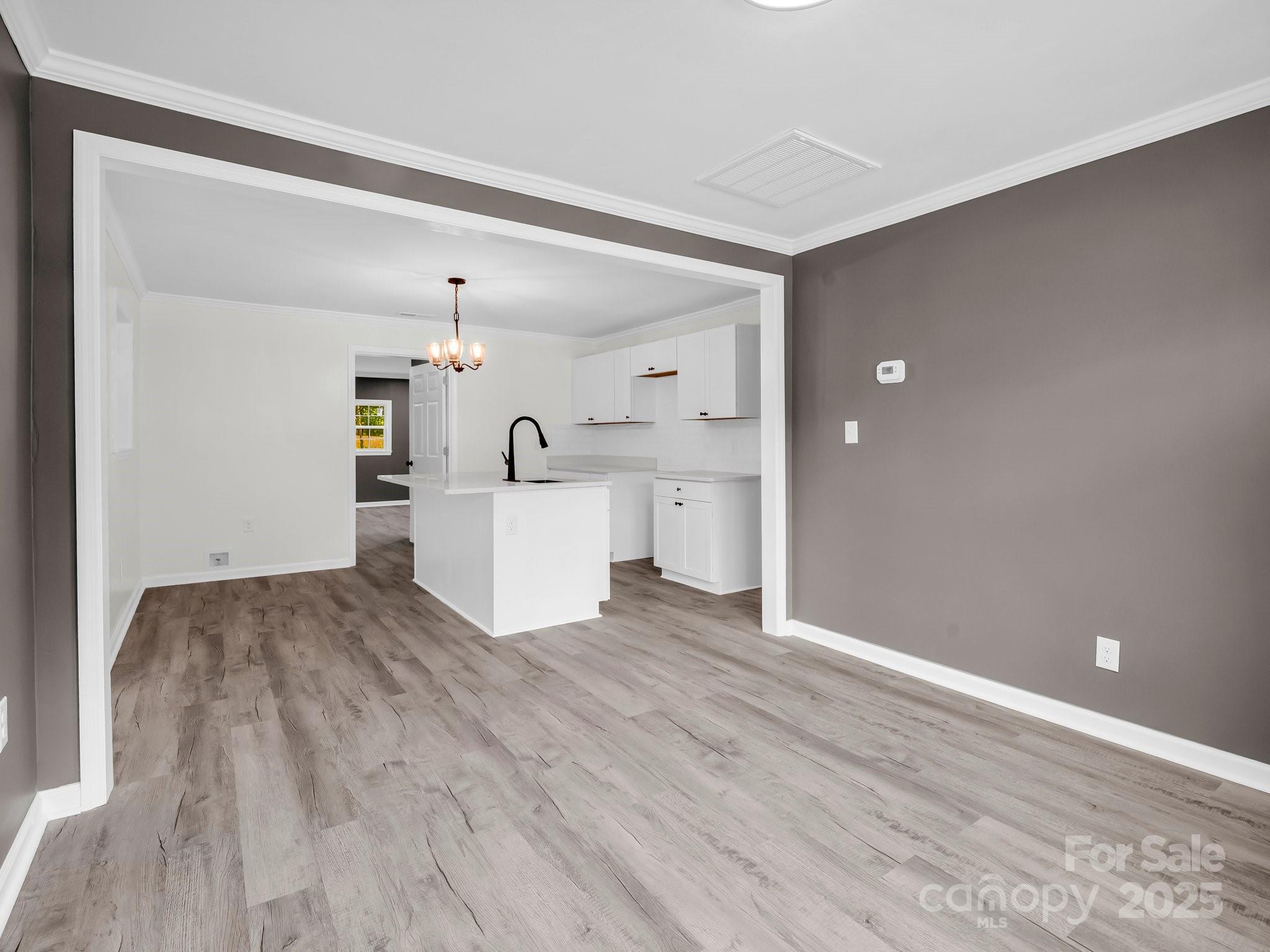 111 Wolfe Road
