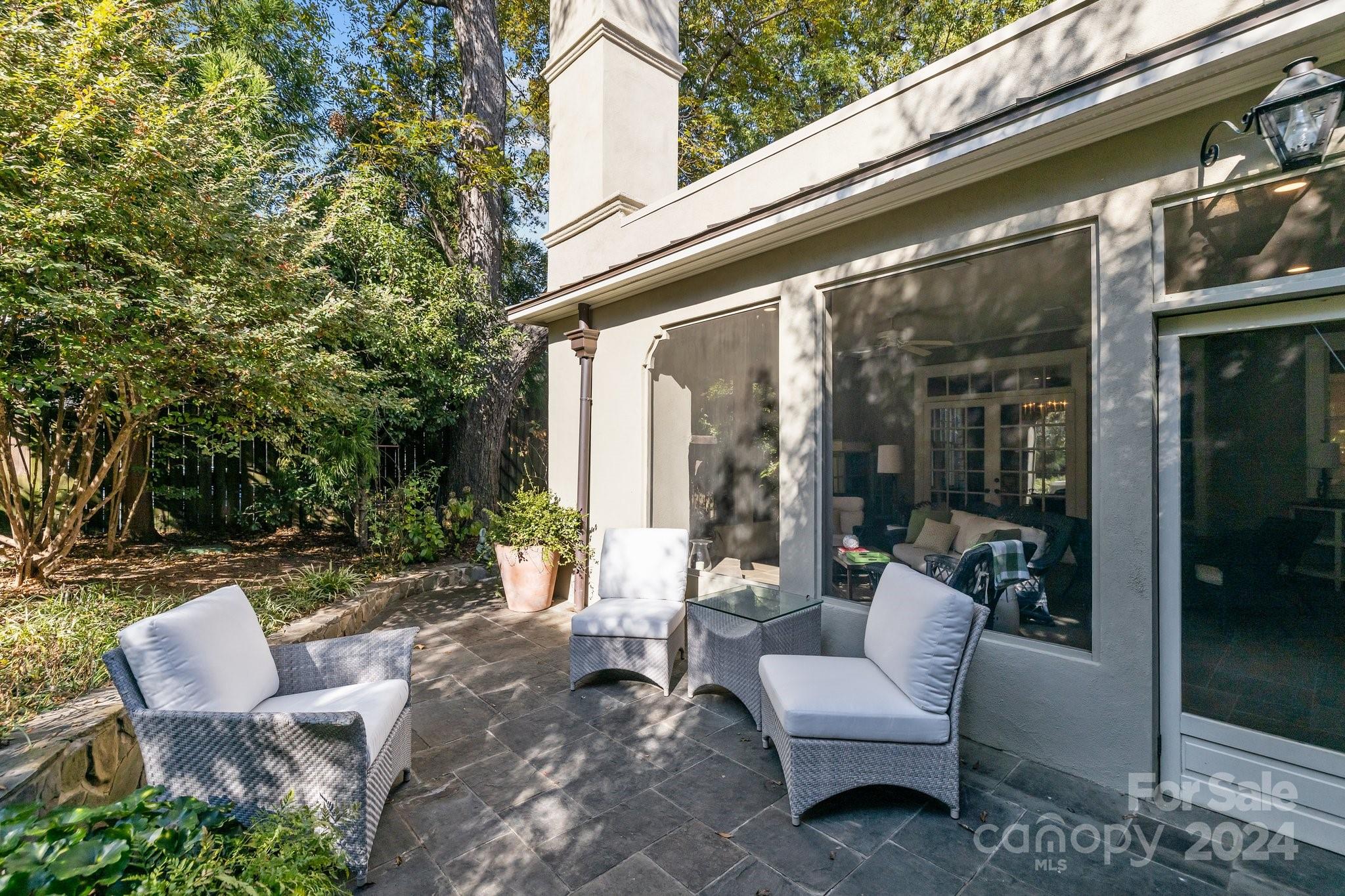 Myers Park - Residential