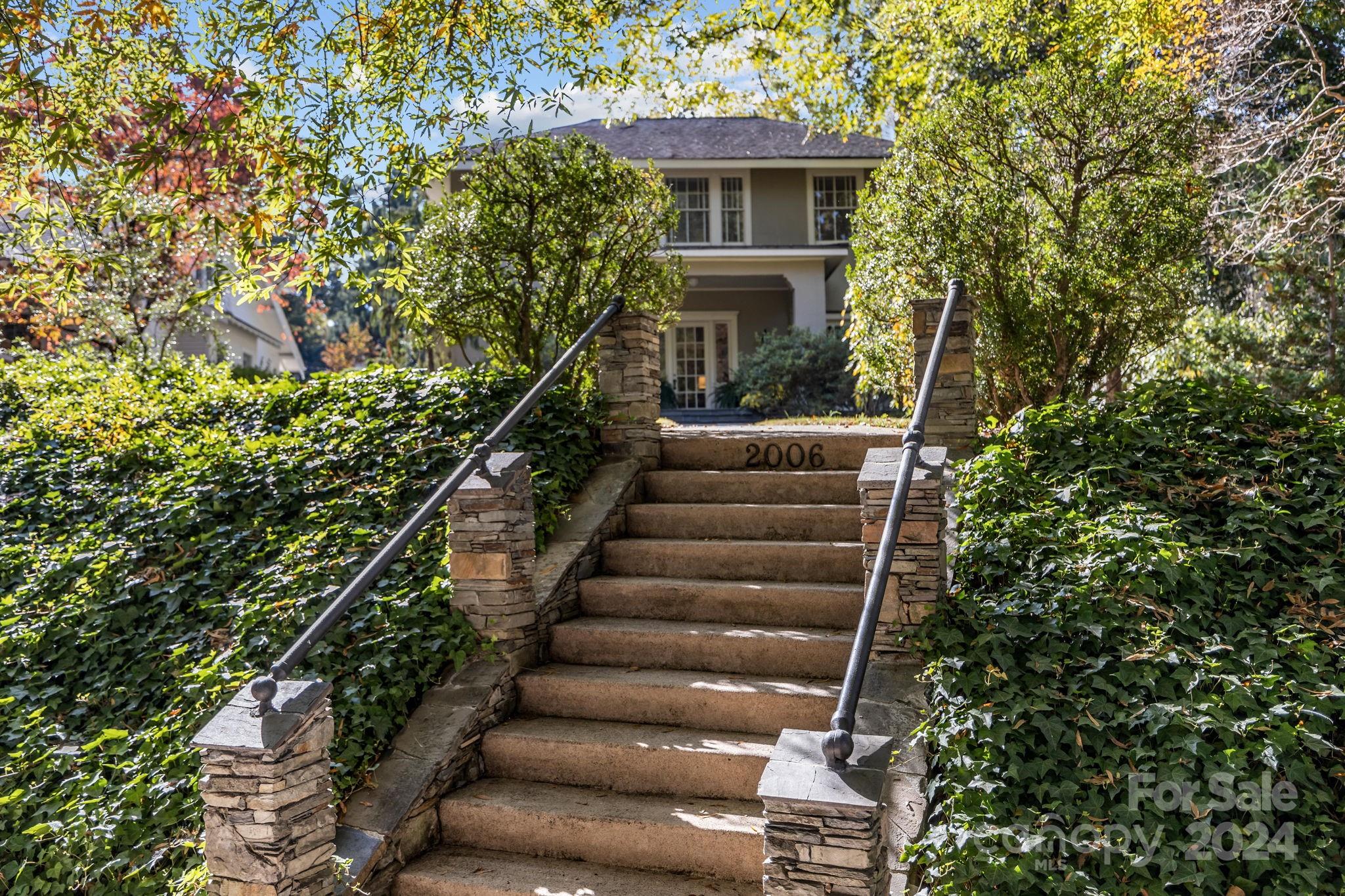 Myers Park - Residential