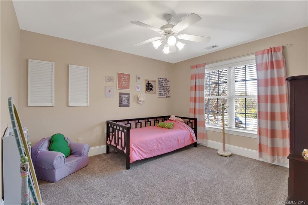 Vanderlakes - Residential