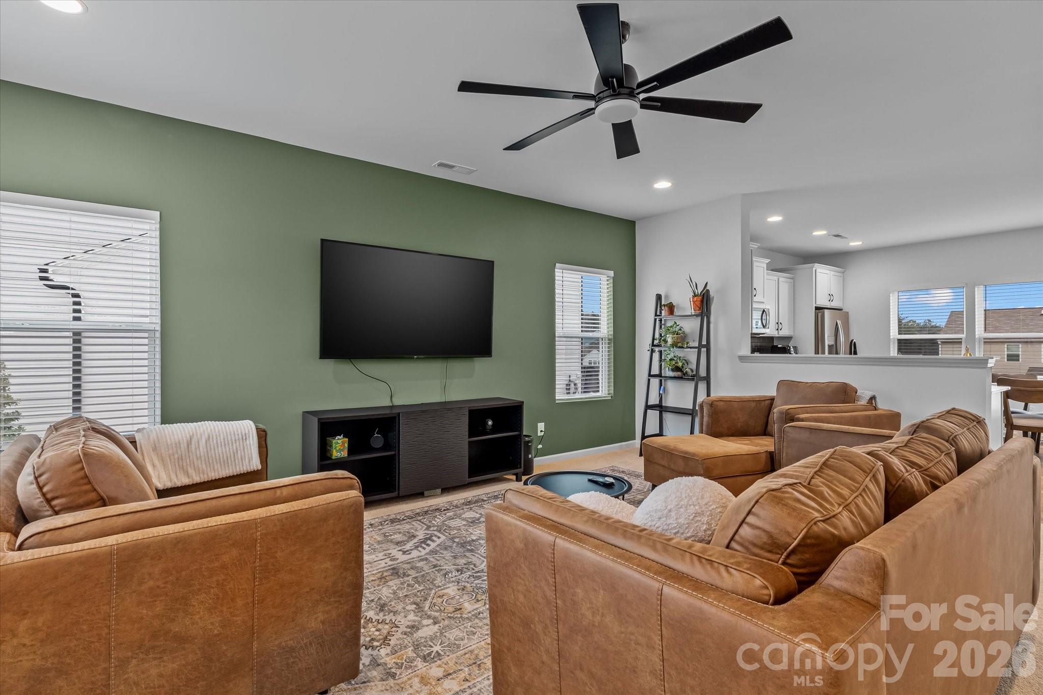 Hidden Lakes - Residential