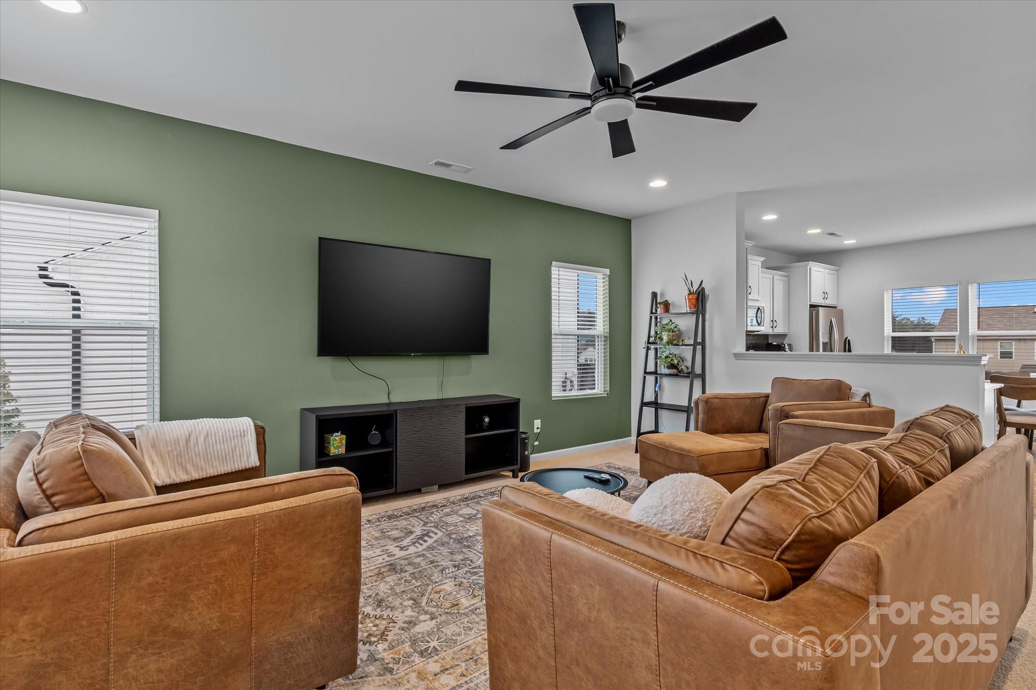 Hidden Lakes - Residential