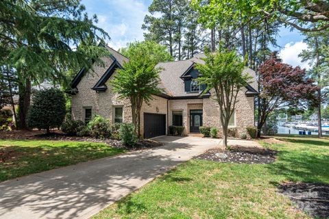 18337 Harbor Light Boulevard Cornelius NC 28031