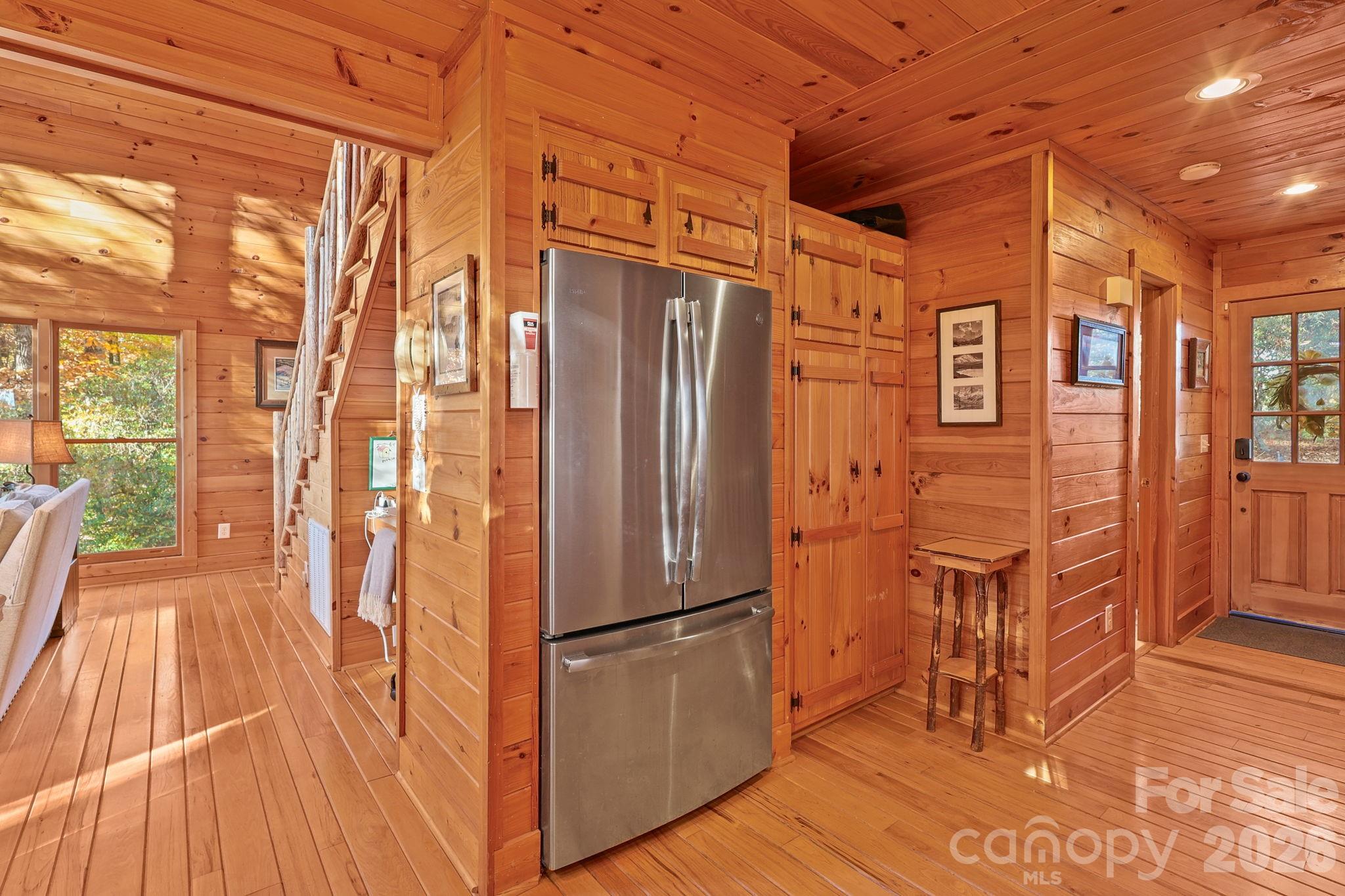 Leatherwood Mountains - Residential