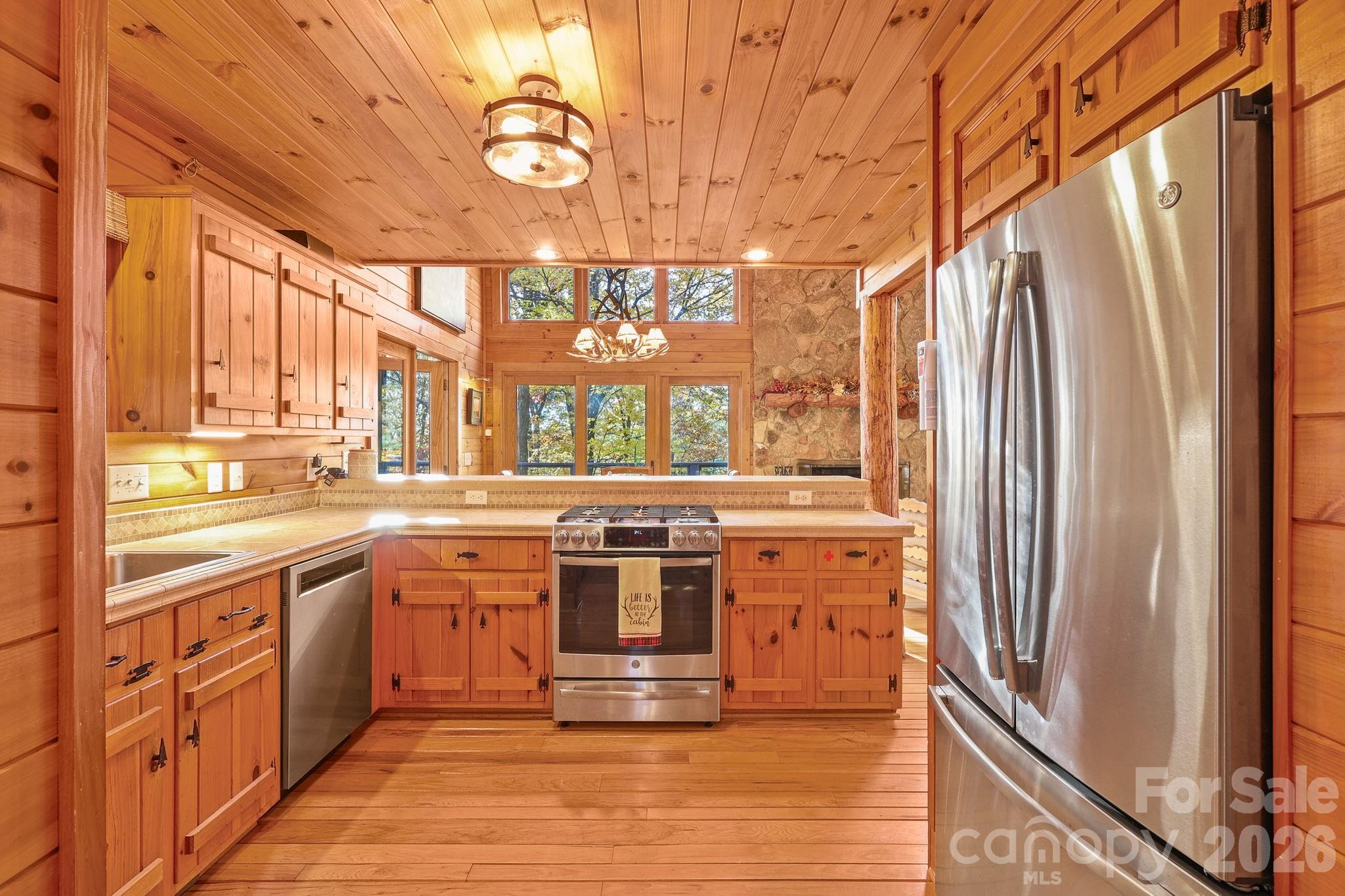 Leatherwood Mountains - Residential