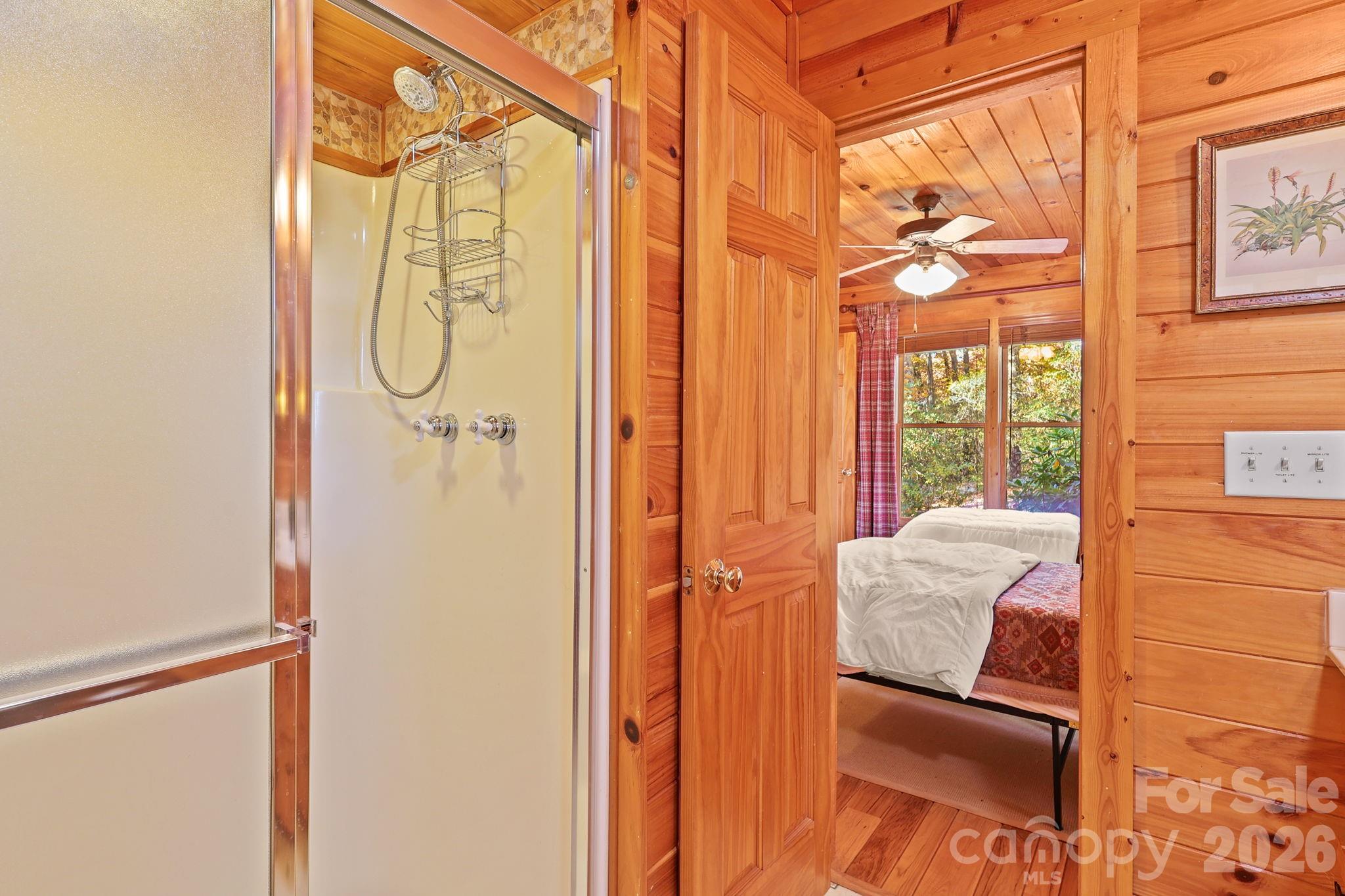 Leatherwood Mountains - Residential