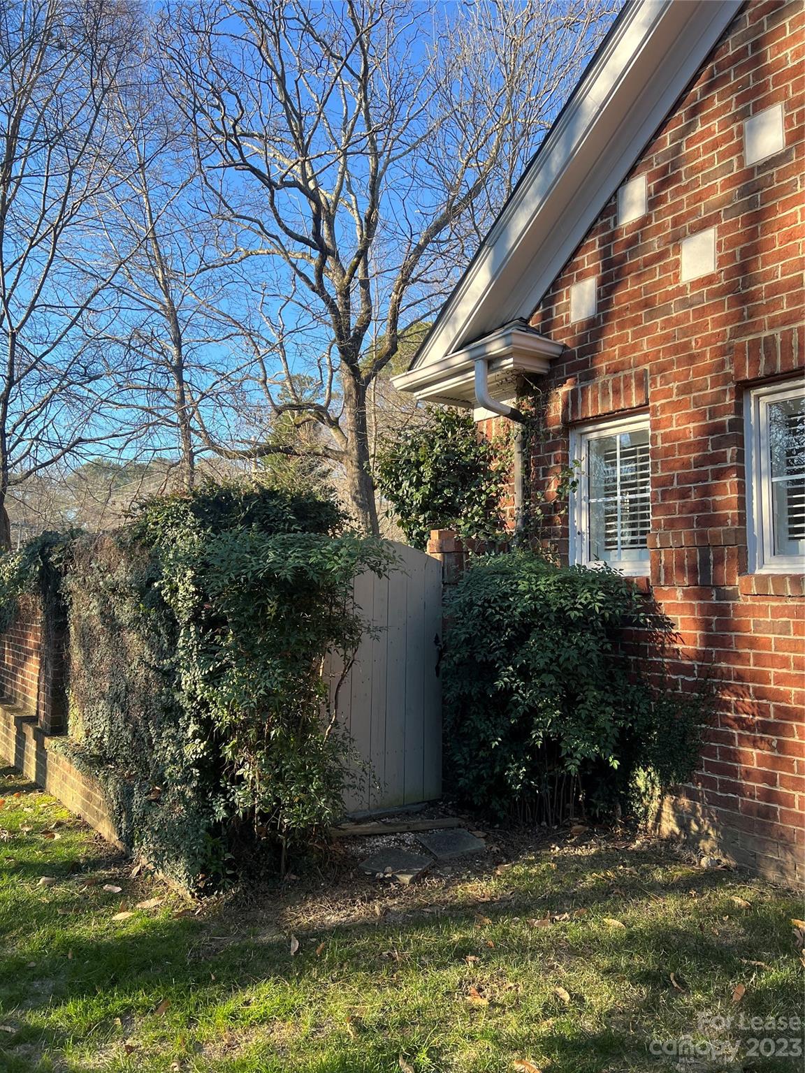 South Hill - Residential Lease