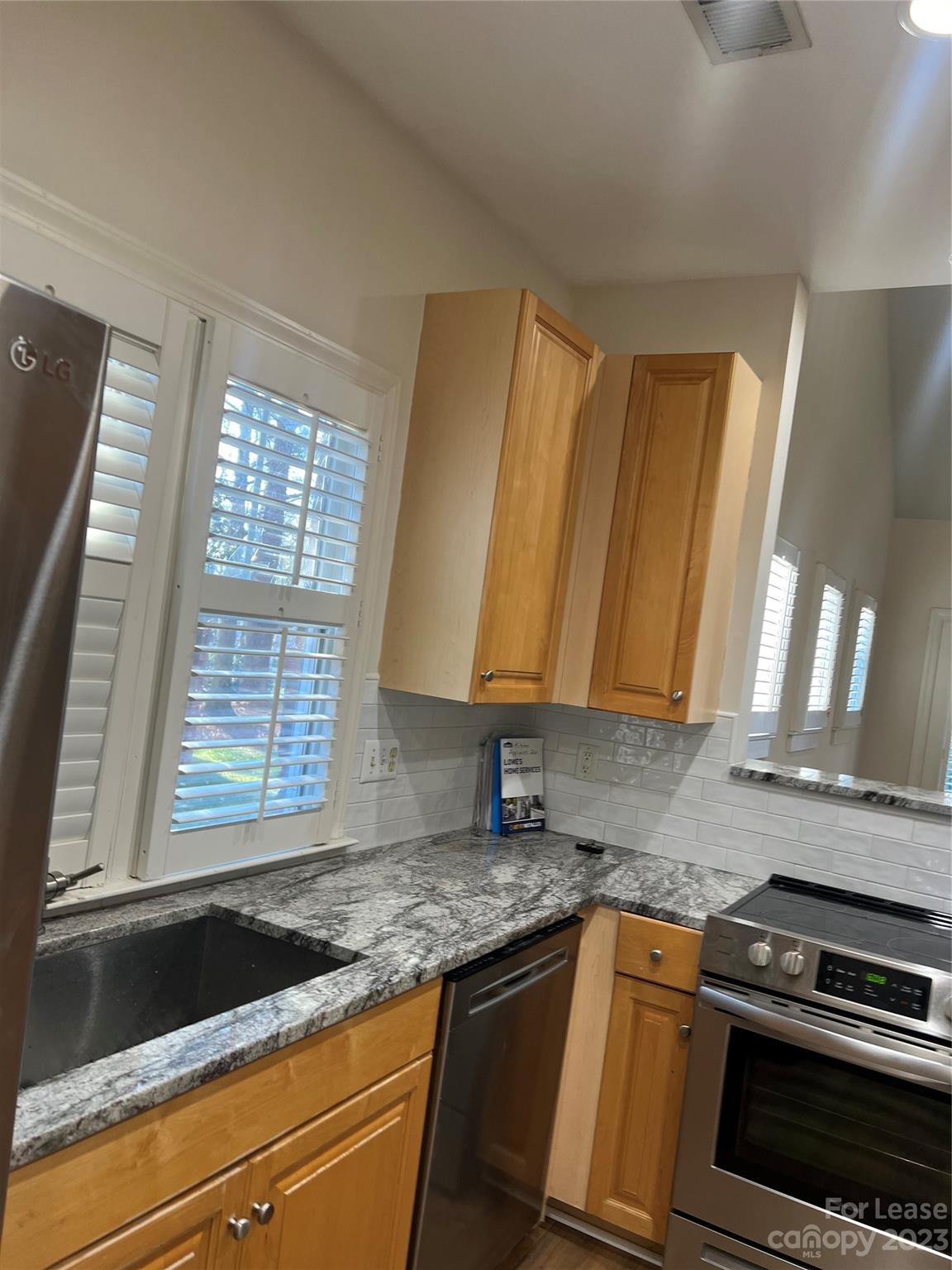 South Hill - Residential Lease