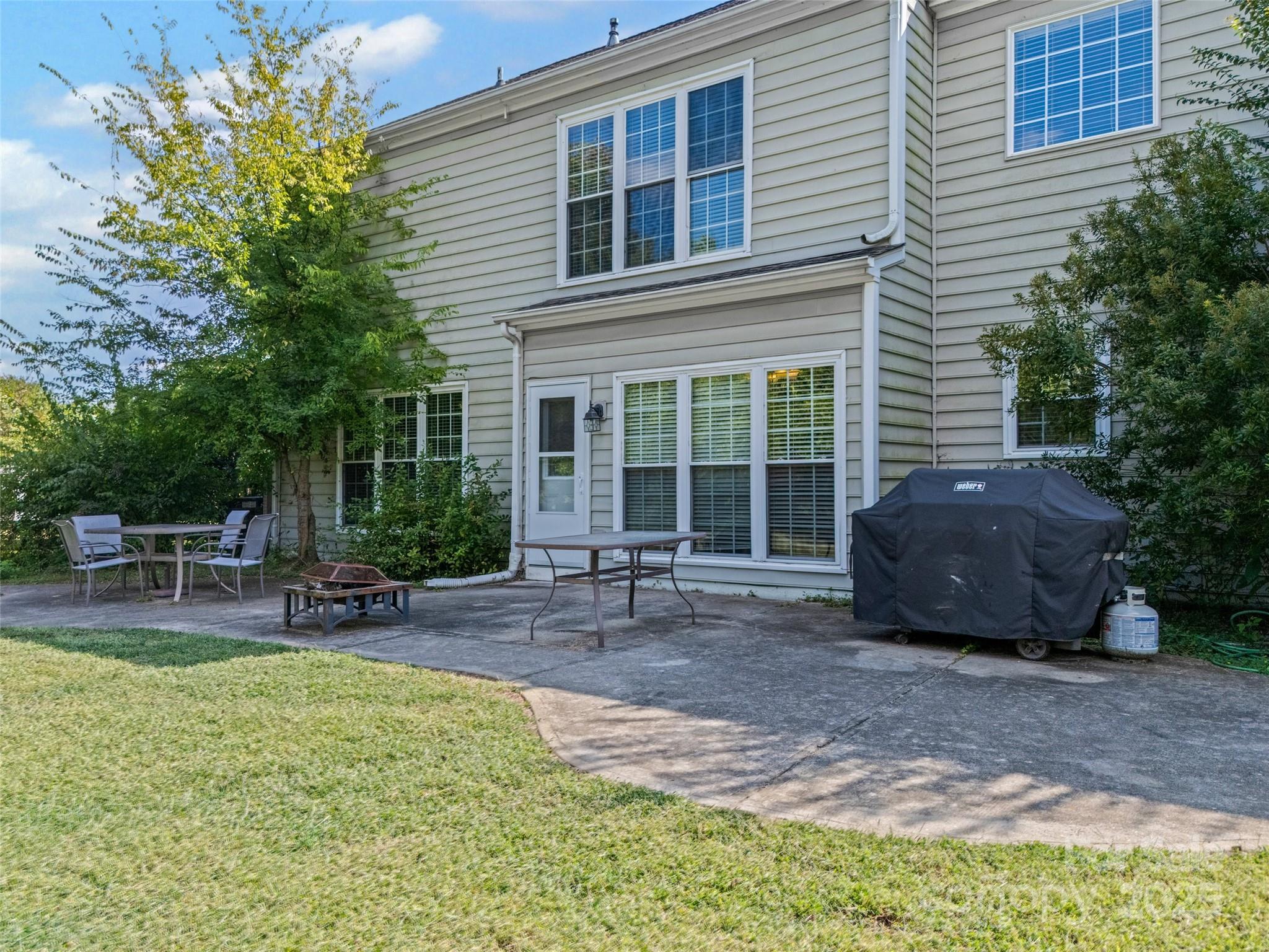 Rocky River Crossing - Residential