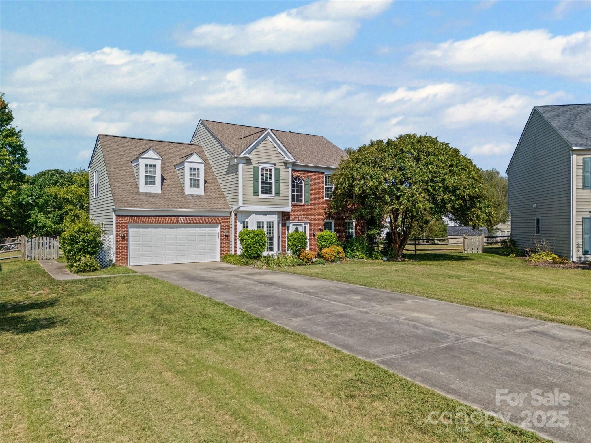 5899 Crimson Oak Court