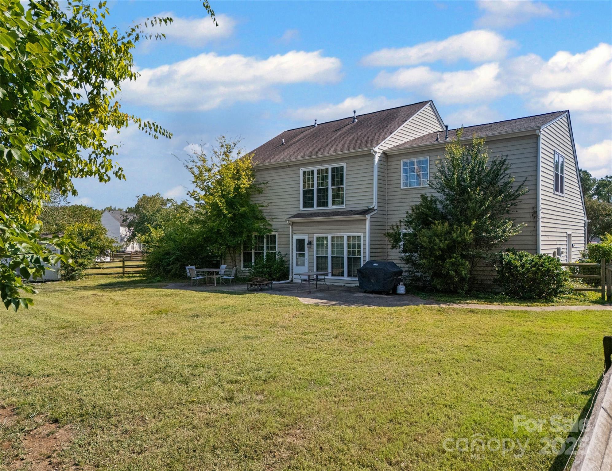 Rocky River Crossing - Residential