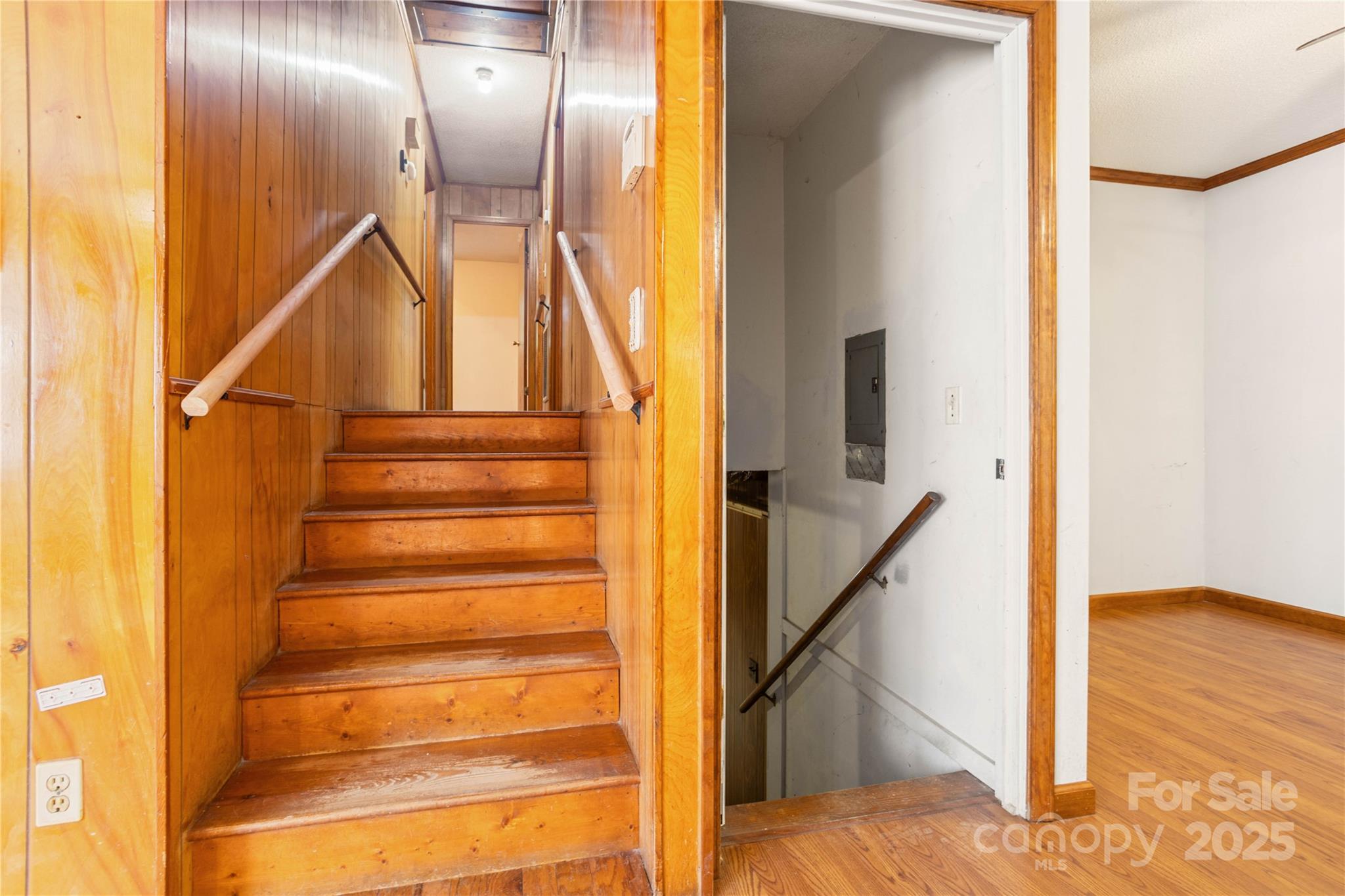 503 N 8th Street