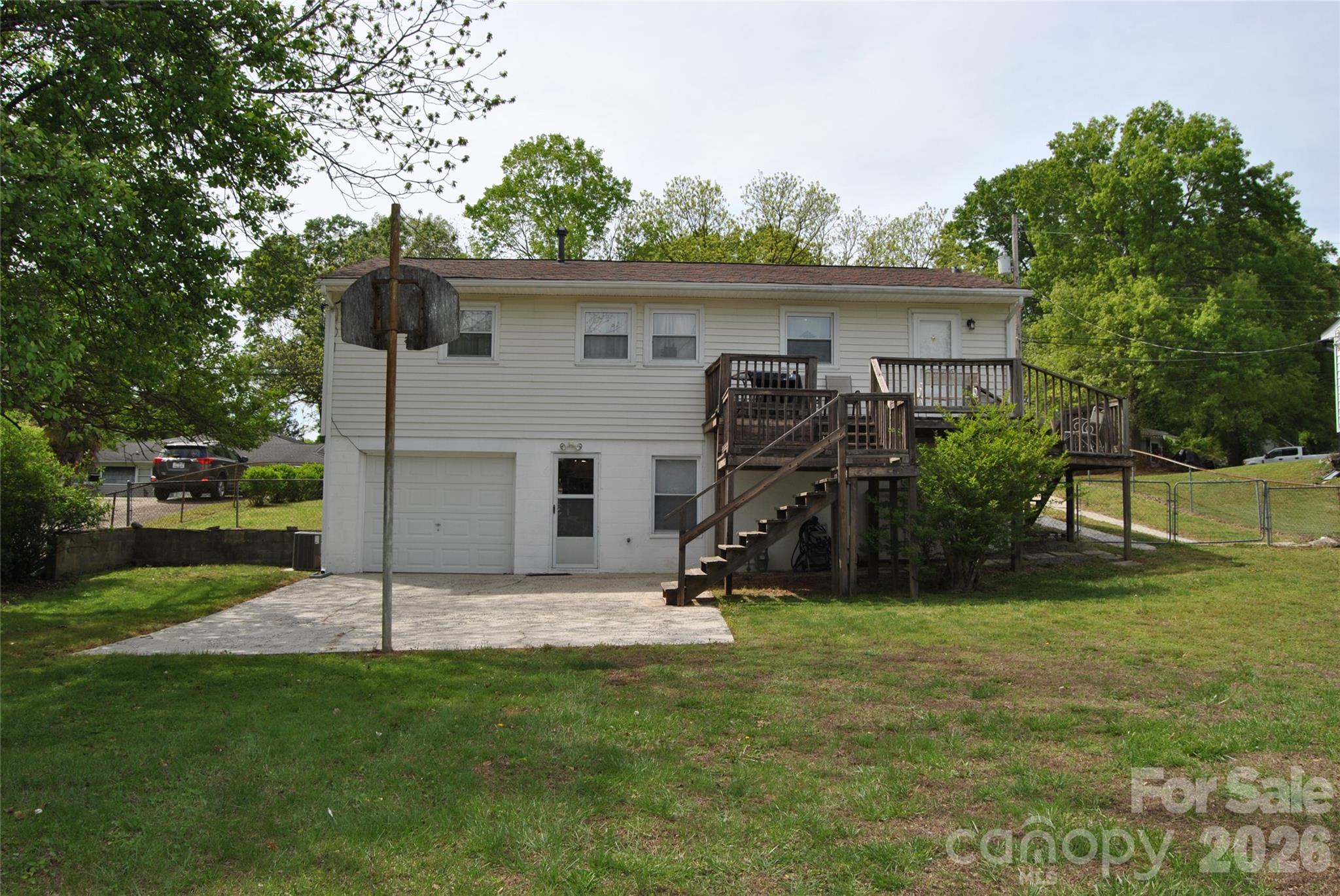 Oakcrest - Residential