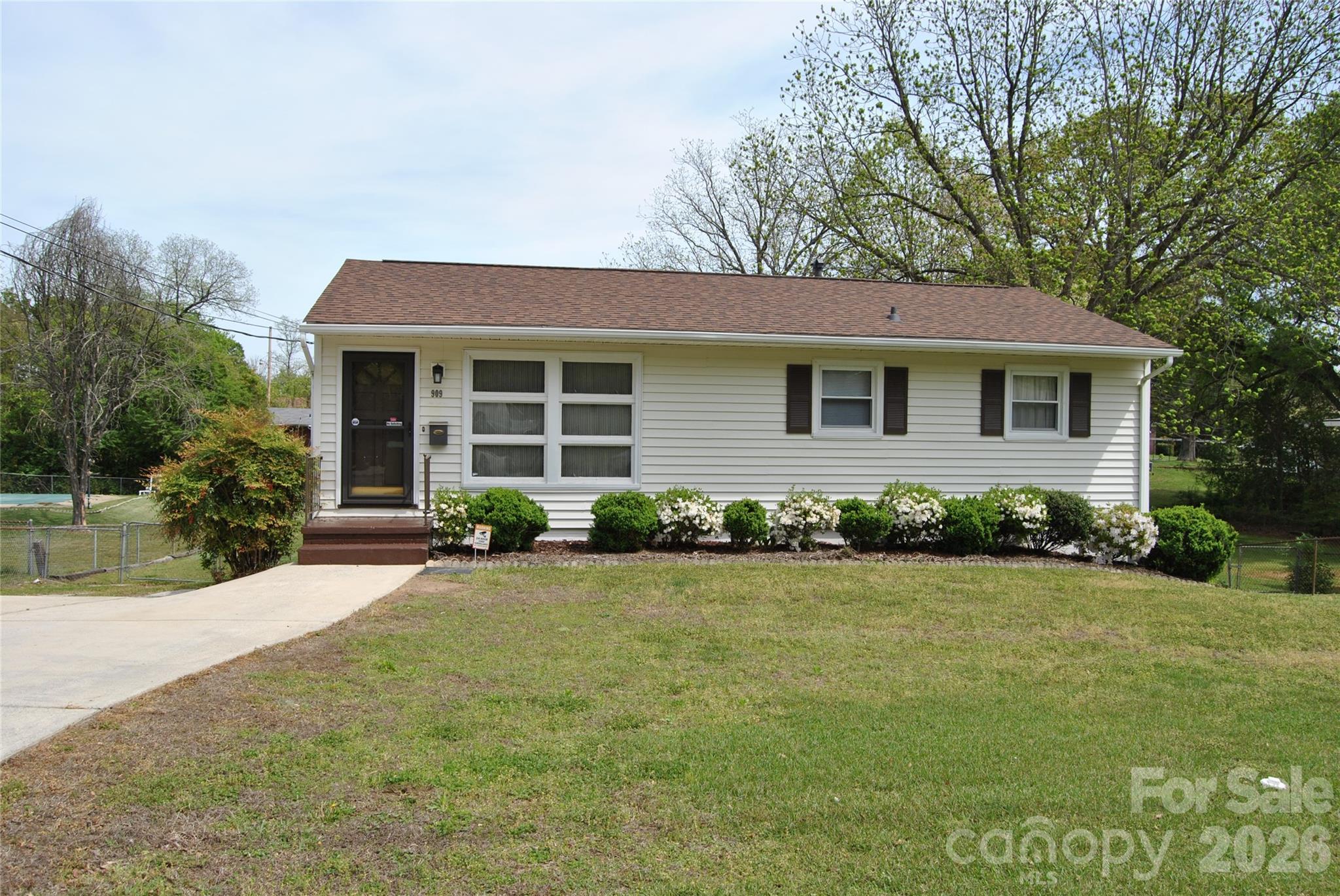 Oakcrest - Residential