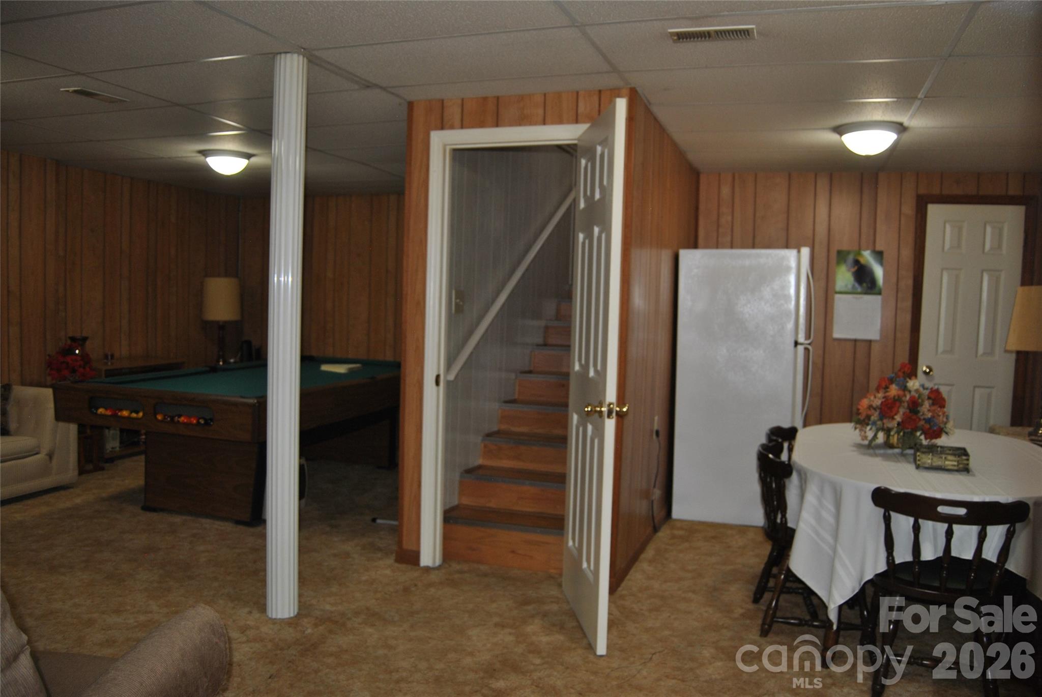 Oakcrest - Residential