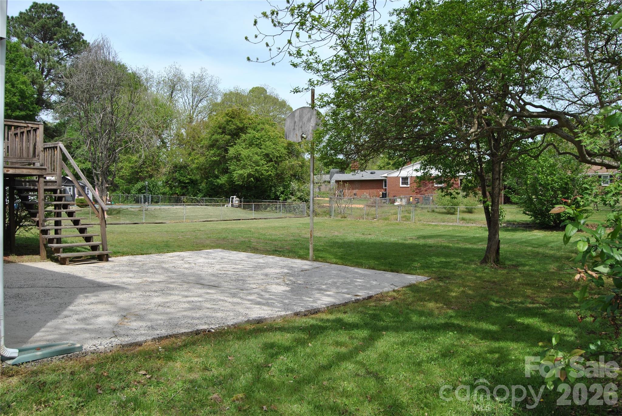 Oakcrest - Residential