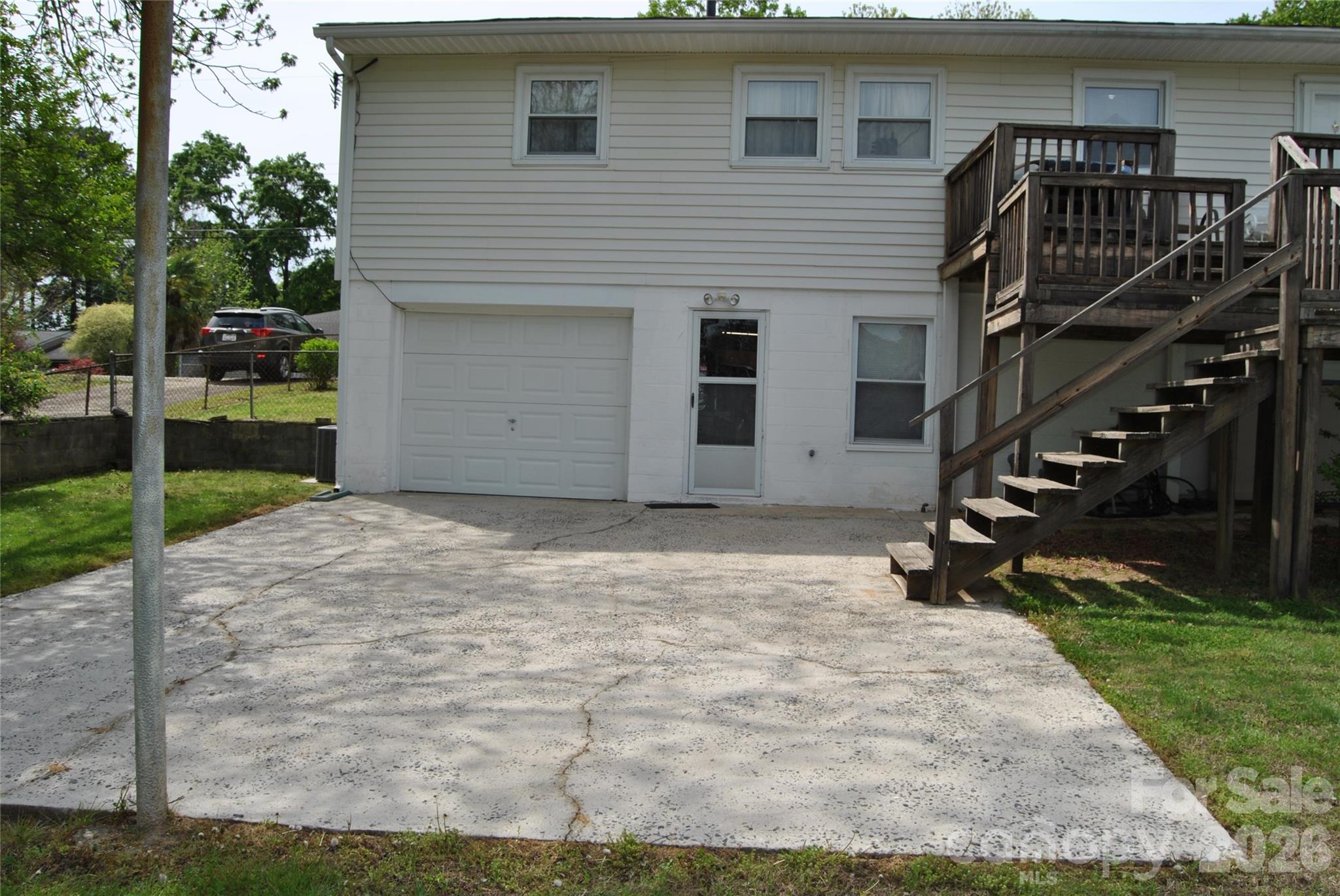 Oakcrest - Residential