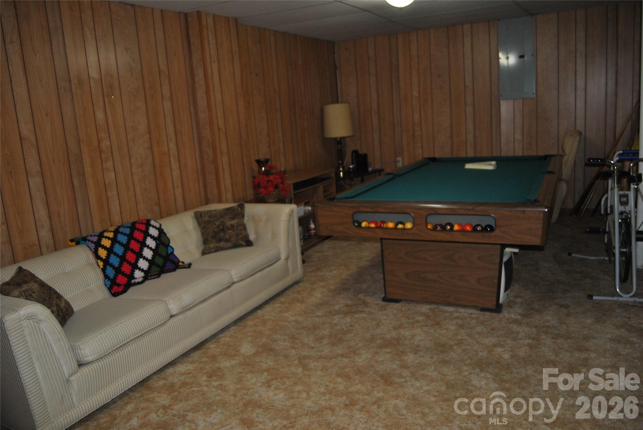 Oakcrest - Residential