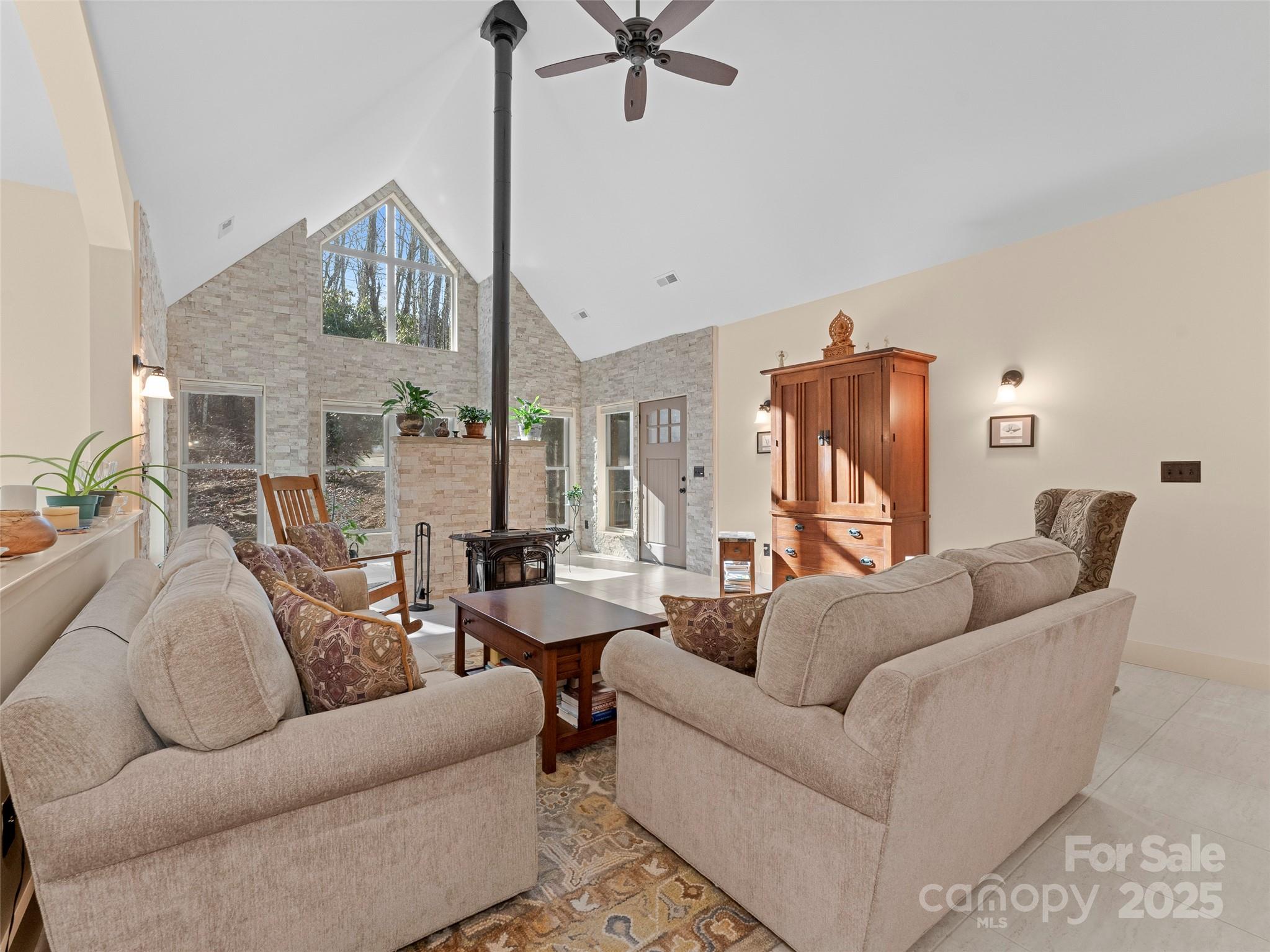 829 Kelly Mountain Road