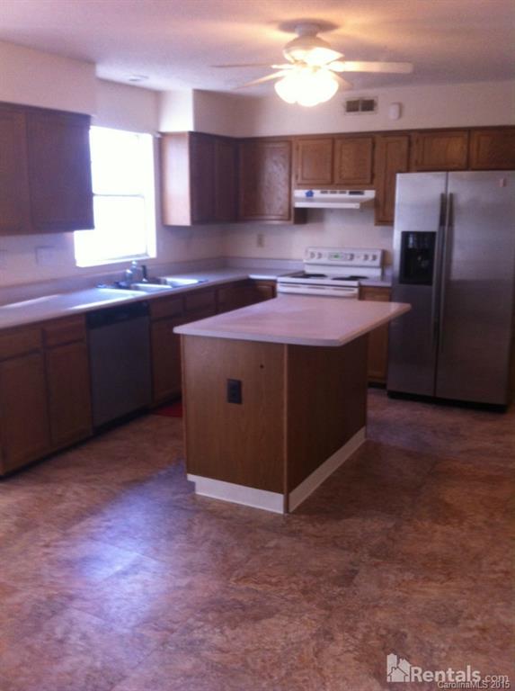 Steel Oaks - Residential Lease