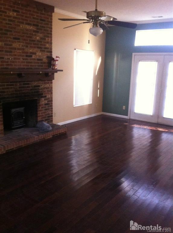 Steel Oaks - Residential Lease